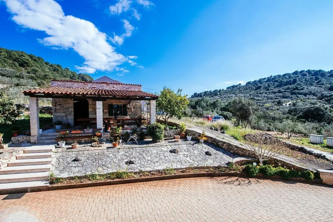 Roko Opacac Veli Iz,Otok Iz Apartment Croatia