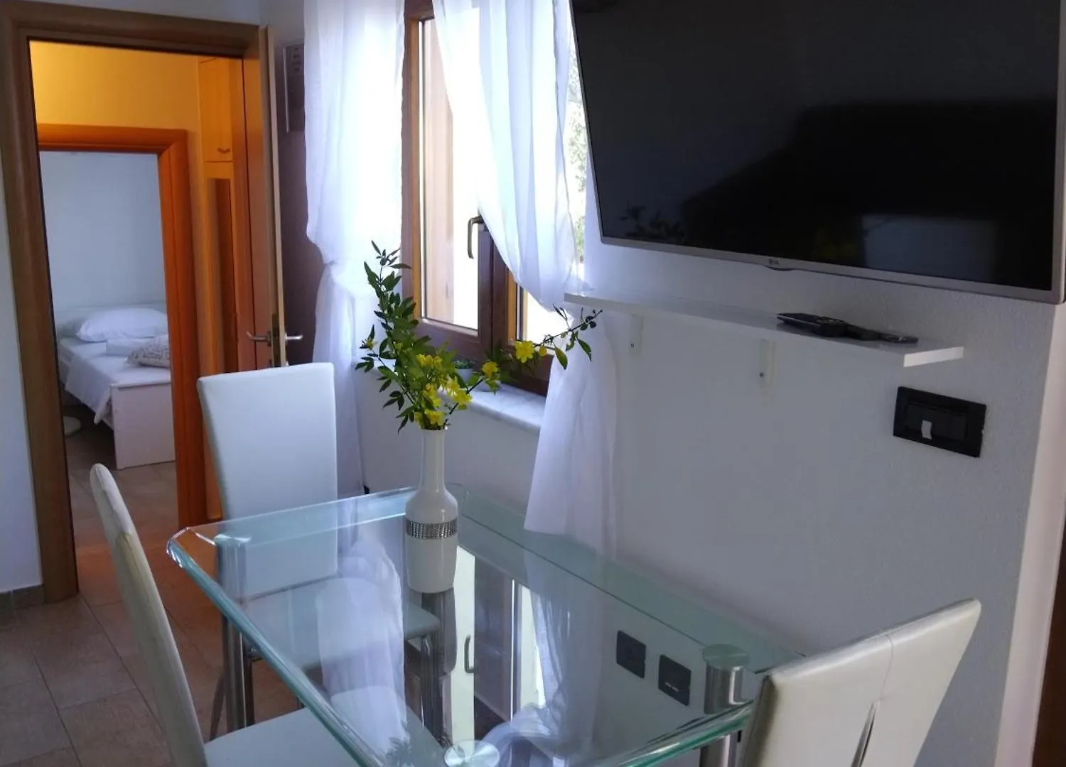 Roko Opacac Veli Iz,Otok Iz Apartment